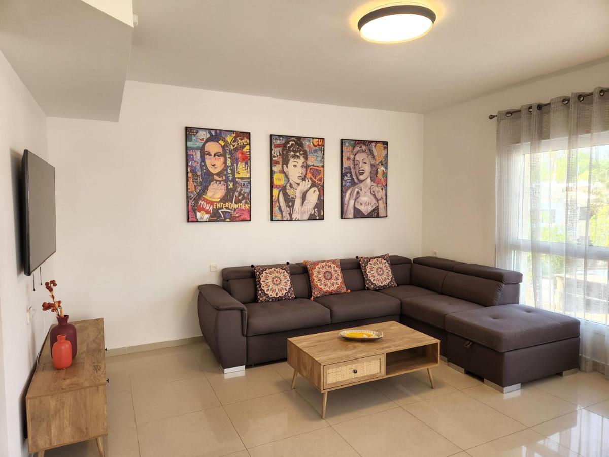 Melony Apartments Al Hyam 埃拉特 外观 照片